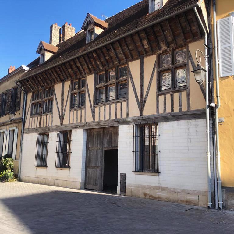 Appartement 2 Chambres - Saint Pierre Troyes Esterno foto